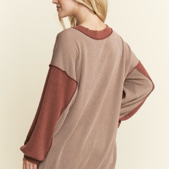 Heimish Rust Long Sleeve Urban Ribbed Color Block Knit Top - Picture 3 of 5